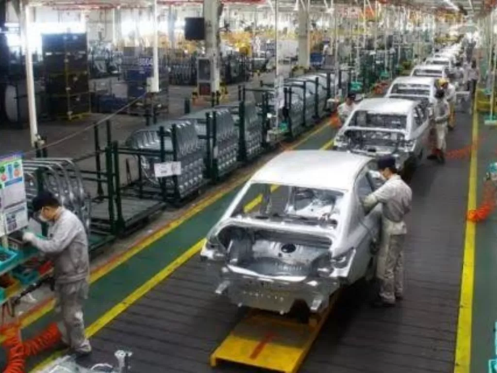  Ilustrasi pembuatan mobil di pabrik Peugeot PSA, Wuhan. (Carscoops)