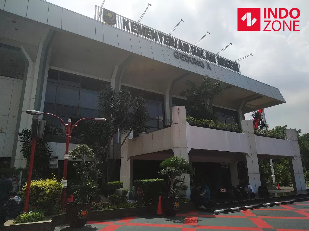 Gedung Kompleks Kementerian Dalam Negeri (Kemendagri) di Jalan Medan Merdeka Utara, Jakarta Pusat, Rabu (29/1/2020). (INDOZONE/Murti Ali Lingga)