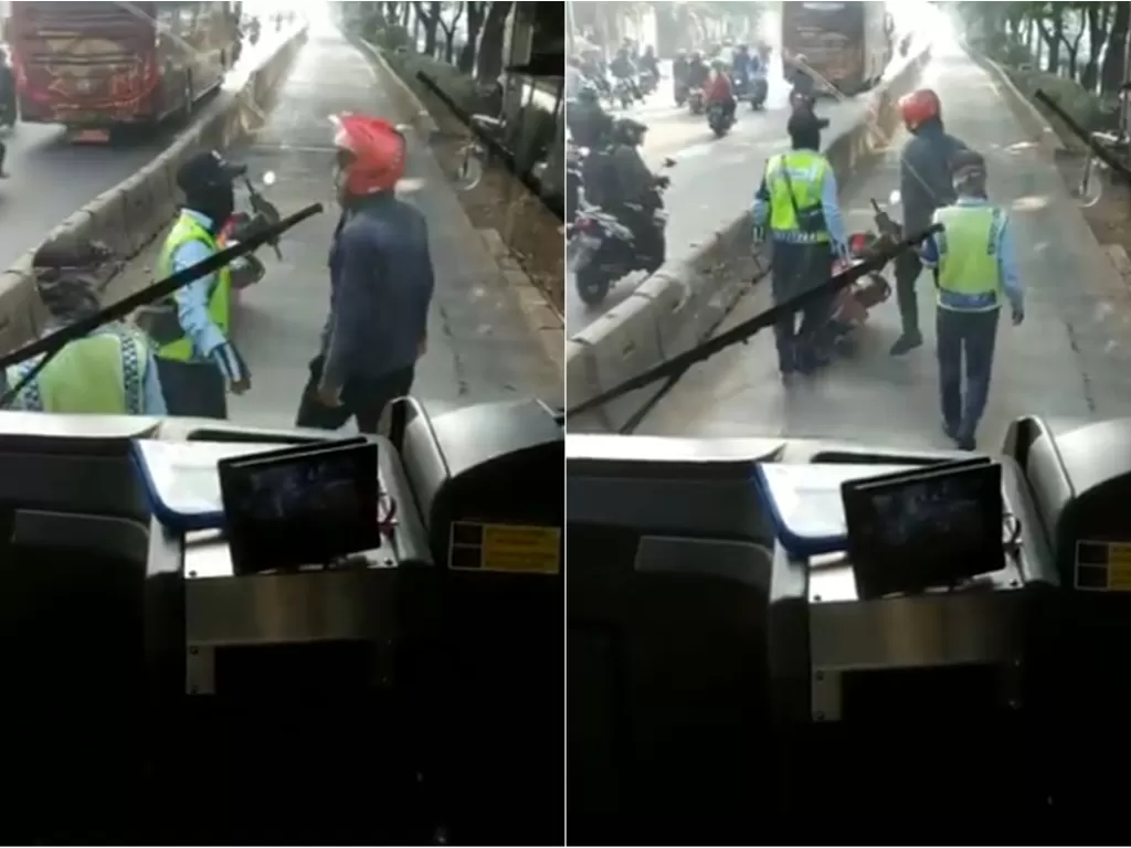 Potret pengendara motor yang marah saat ditegur oleh petugas pintu busway (screenshoot/Twitter/@Xeroxca)