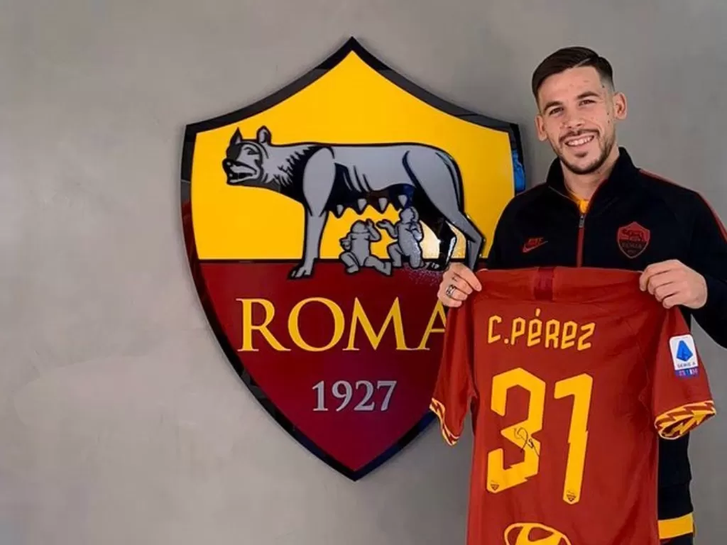 Carles Perez dipinjam AS Roma dari Barcelona hingga Juni musim panas mendatang, (Instagram/carlesperez7)
