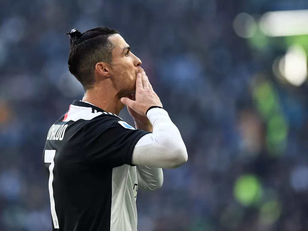 Megabintang Juventus, Cristiano Ronaldo melakukan selebrasi usai mencetak gol. (REUTERS/Massimo Pinca)
