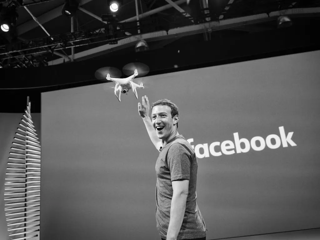 Mark Zuckerberg  (instagram/@zuck)