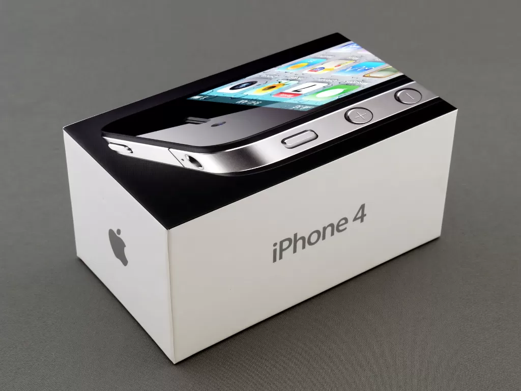 Kotak smartphone iPhone 4 (photo/Unsplash/Brett Jordan)