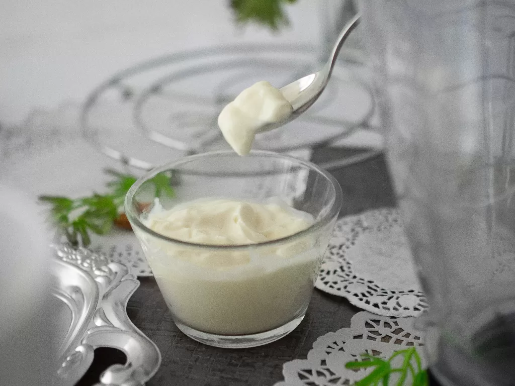 Yoghurt (Unsplash/Sara Cervera)