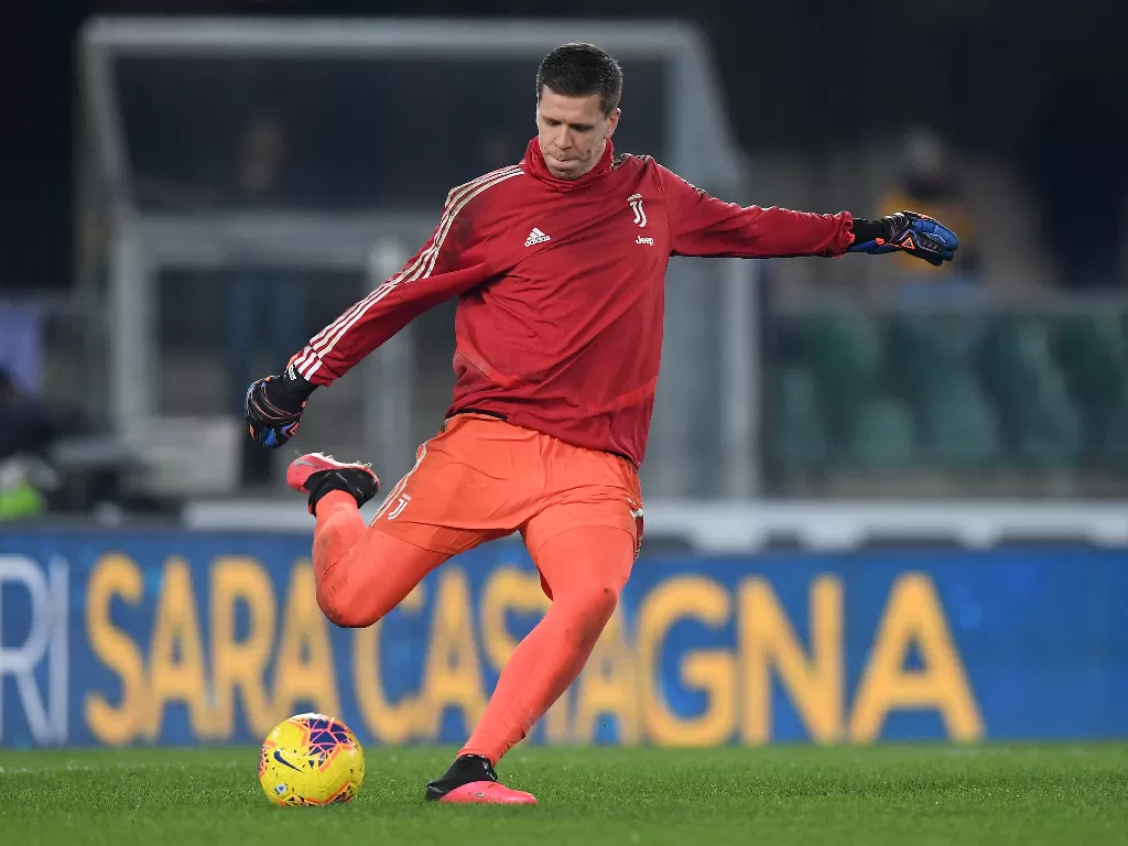 Kontrak Wojciech Szczesny diperpanjang Juventus hingga 2024. (REUTERS/Alberto Lingria)
