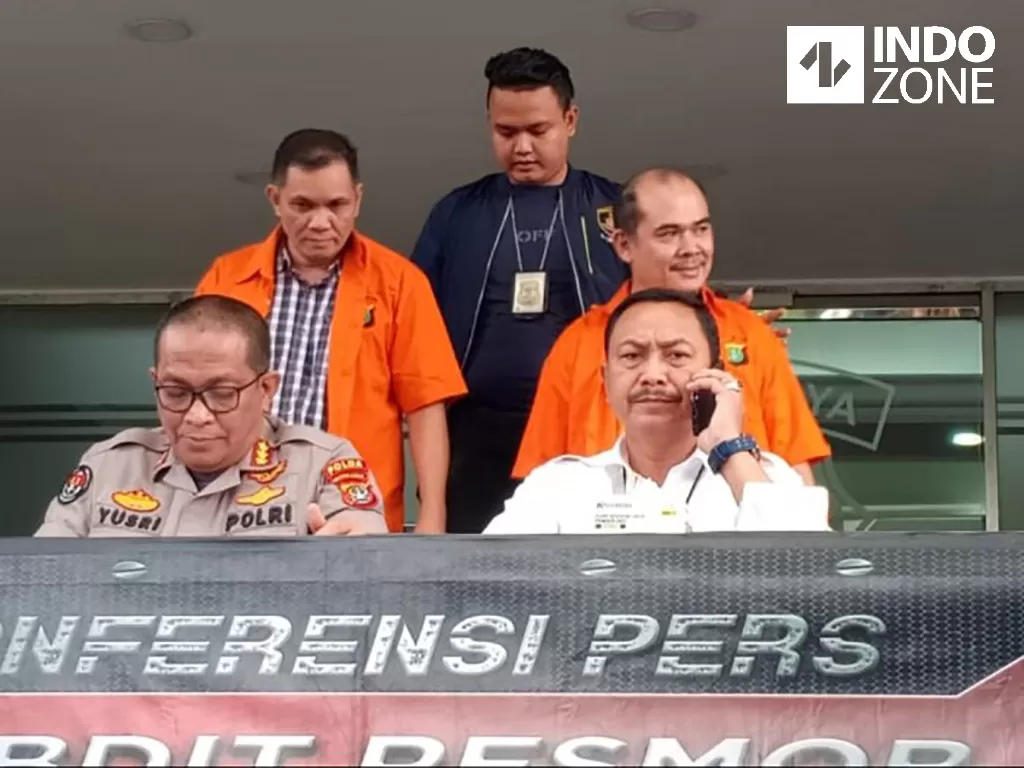 Dosen Unima Ditangkap Polisi Usai Fitnah Rektornya Sendiri (INDOZONE/Samsudhuha Wildansyah)