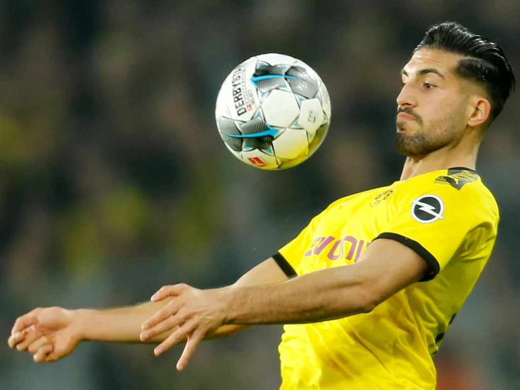 Emre Can resmi dipermanenkan Borussia Dortmund. (REUTERS/Leon Kuegeler)