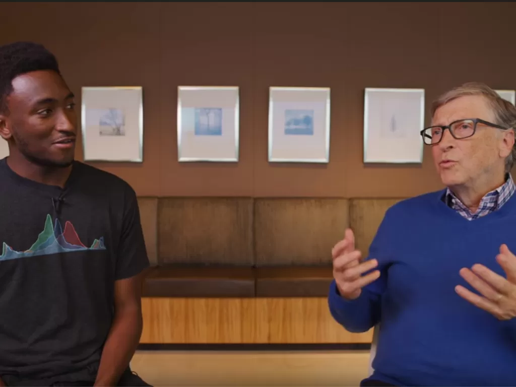 Wawancara Antara Marques Brownlee dan Bill Gates Mengenai Mobil Pertama MIlik Bill Gates. (SS/Youtube/Marques Brownlee)