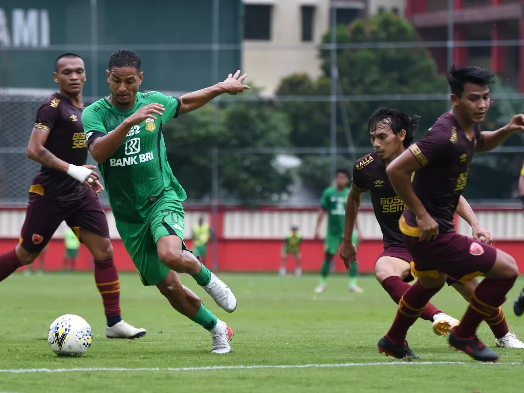 Kompetisi Liga 1 2020 sudah mendapat rekomendasi dari Badan Olahraga Profesional Indonesia (BOPI). (ANTARA FOTO/Aditya Pradana Putra)