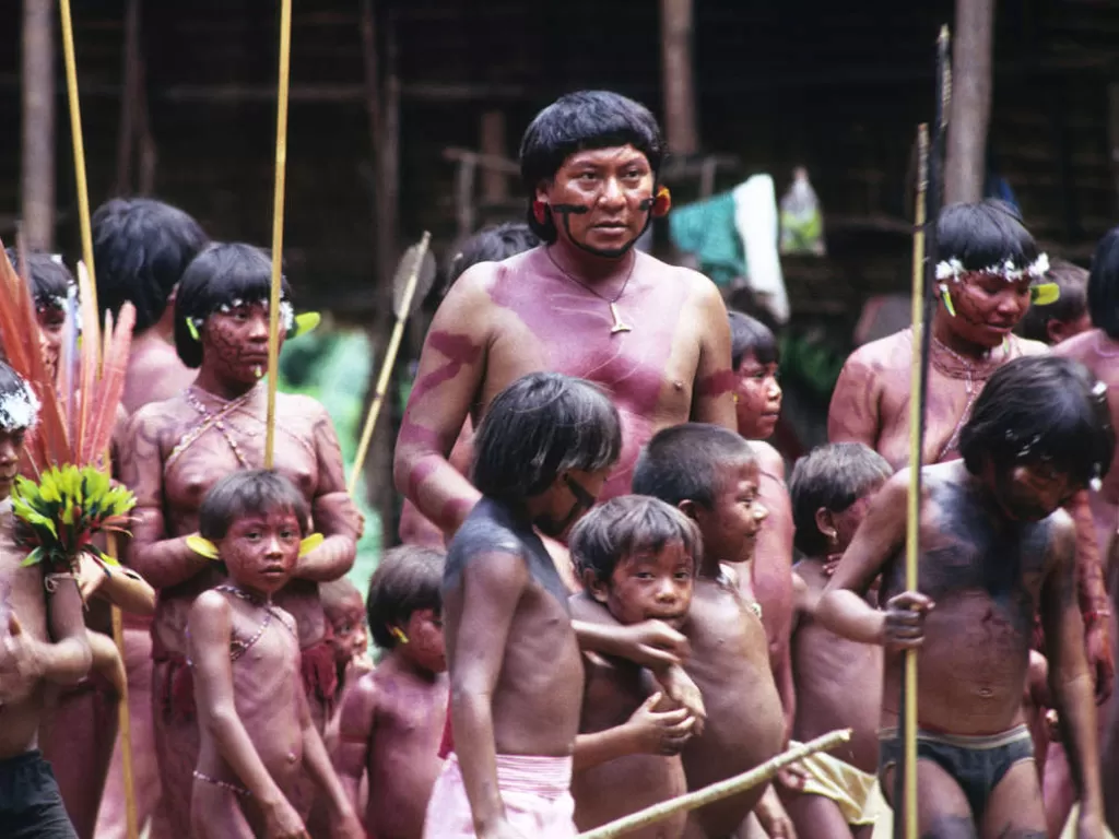 Suku Yanomami di Amerika Selatan. (survivalinternational.org/Fiona Watson)