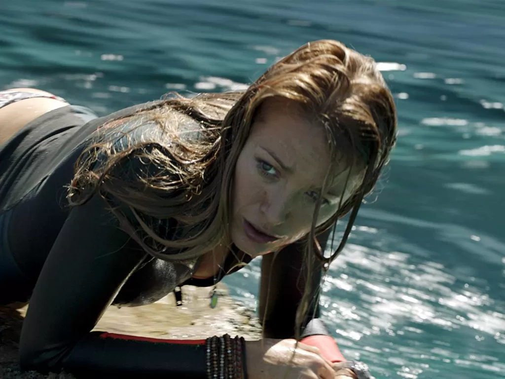  The Shallows (2016). (Colombia Pictures)