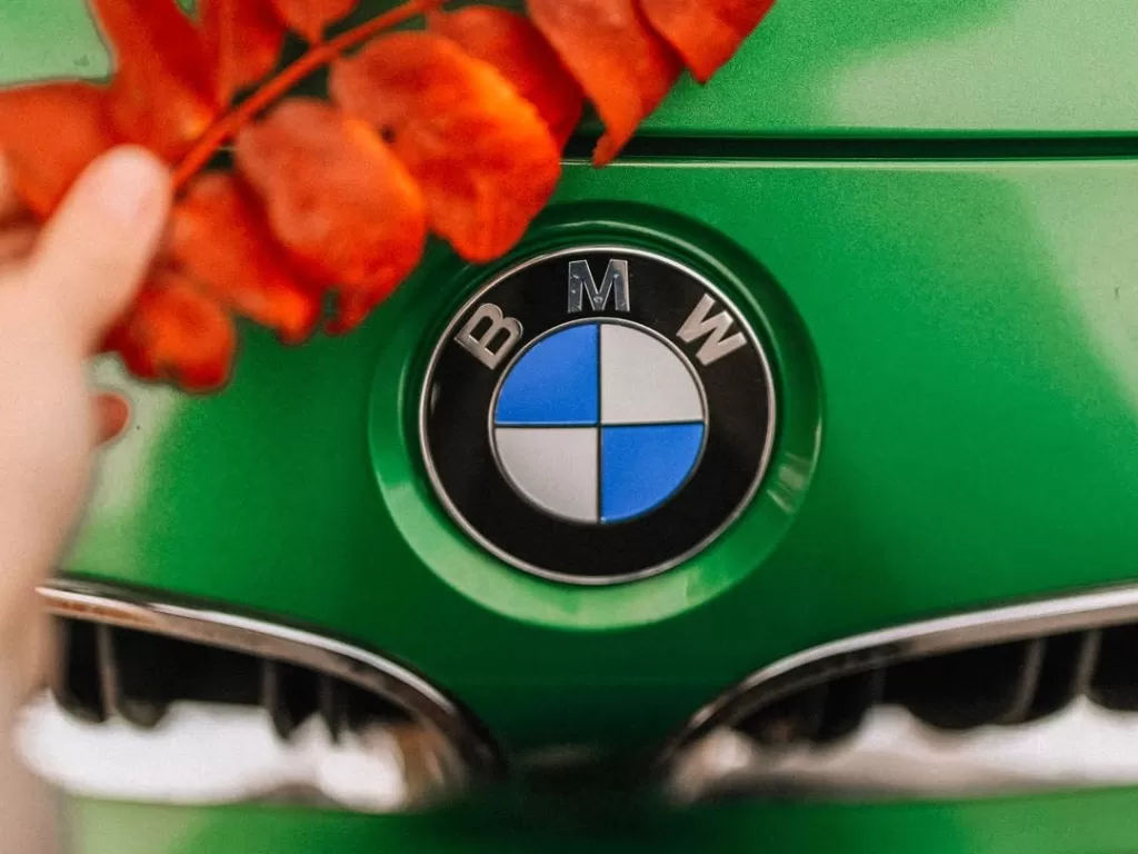 Tampilan logo BMW. (Instagram/@bmw)