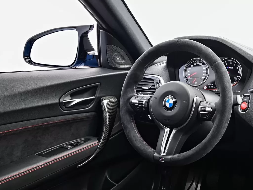 Tampilan setir mobil milik BMW. (Instagram/@bmw)