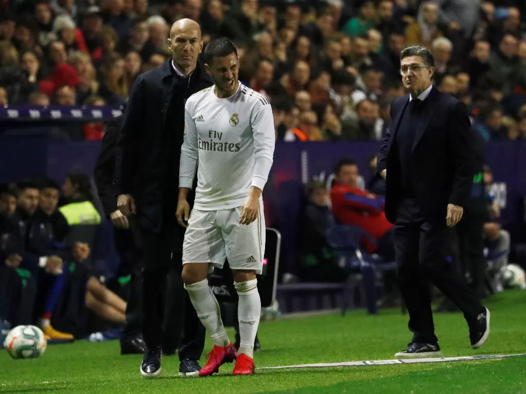 Gelandang Real Madrid, Eden Hazard kembali mengalami cedera saat laga kontra Levante. (REUTERS/Jon Nazca)
