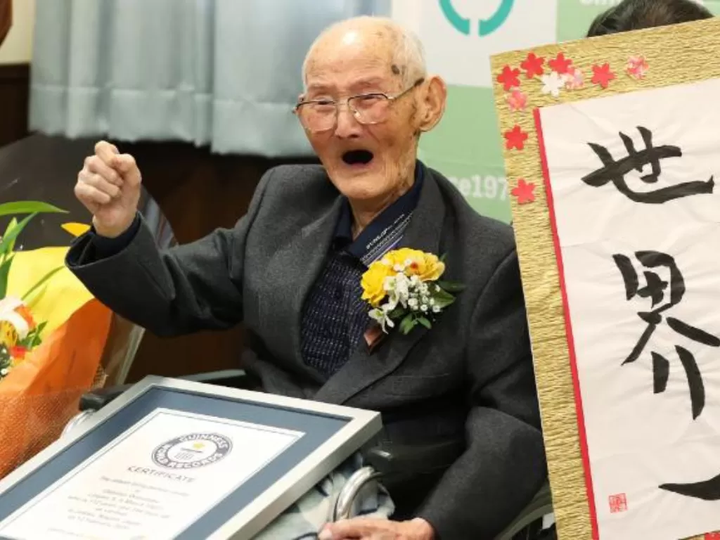 Orang tertua di dunia  Chitetsu Watanabe (channelnewsasia)