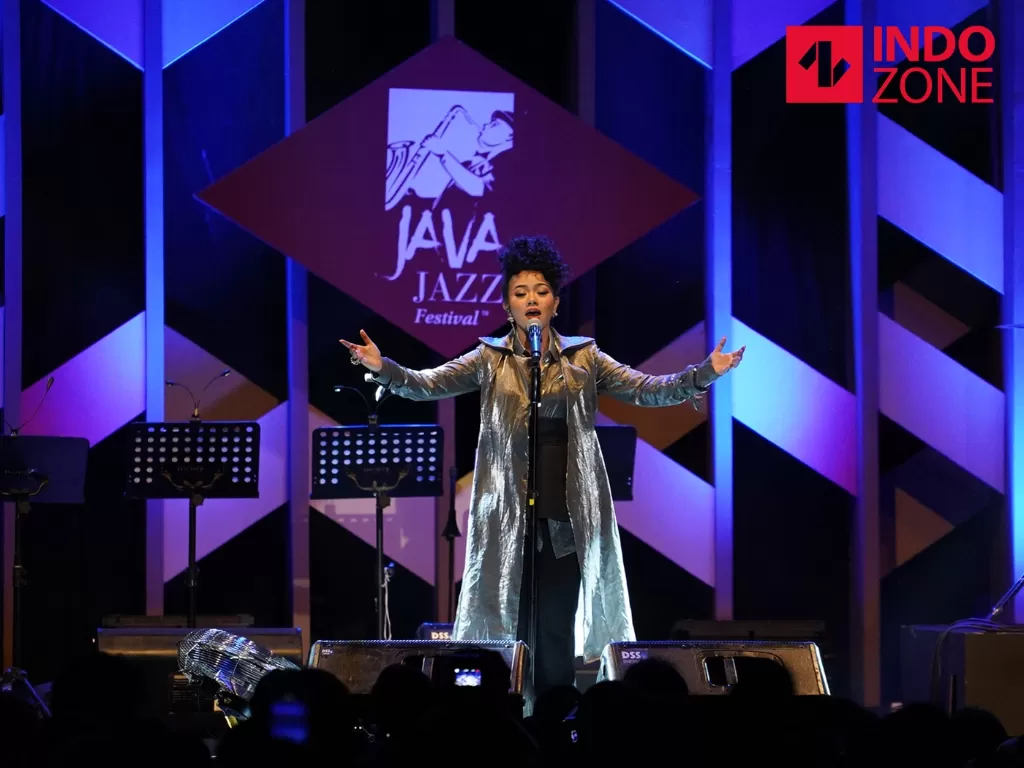Yura Yunita beraksi pada Jakarta International BNI Java Jazz Festival 2020 di JIExpo Kemayoran, Jakarta, Sabtu (29/2/2020). (INDOZONE/Arya Manggala)