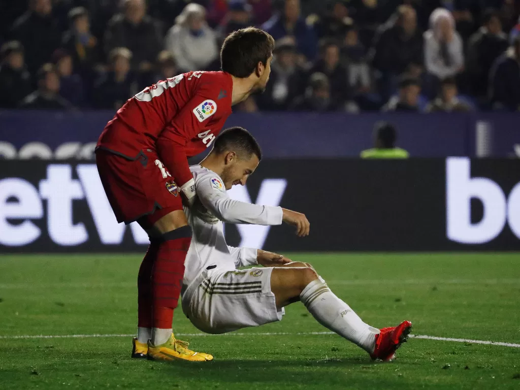 Gelandang Real Madrid, Eden Hazard saat melawan Levante. (REUTERS/Jon Nazca)