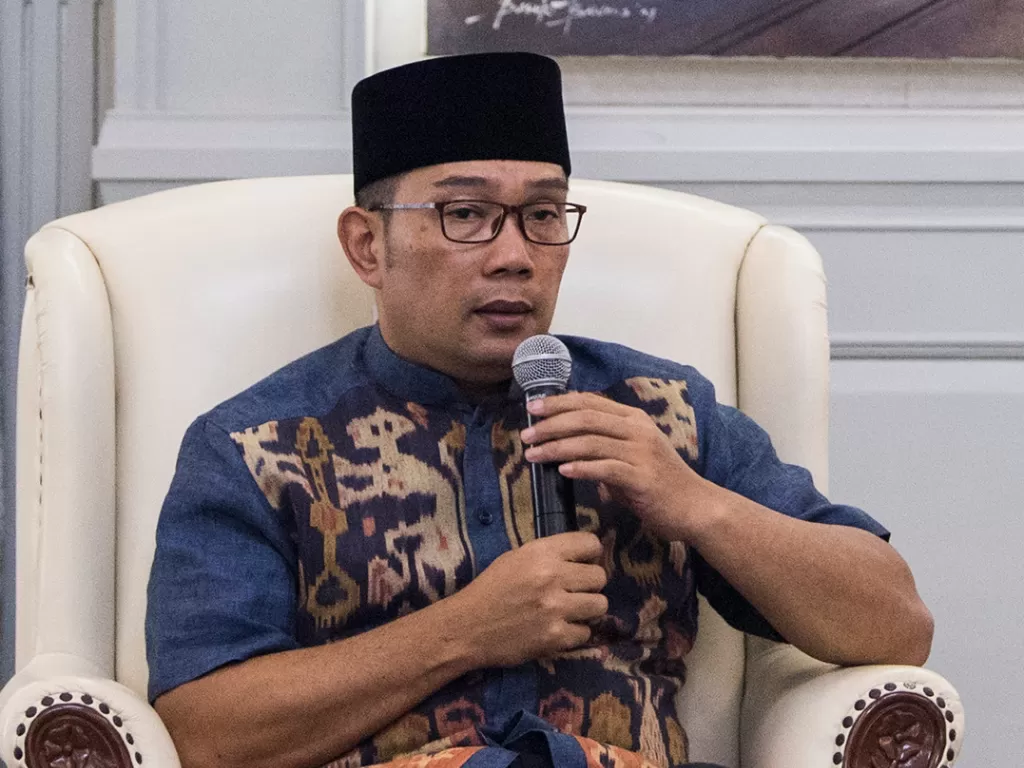 Gubernur Jawa Barat Ridwan Kamil mengambil langkah terkait warga Depok yang positif virus corona (ANTARA FOTO/M Agung Rajasa).