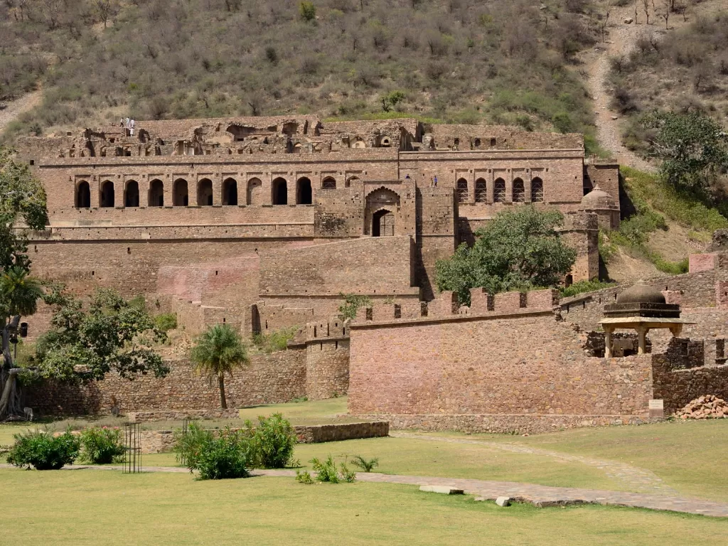 Kota Bhangarh Fort. (Flickr/Unseen Horizons)