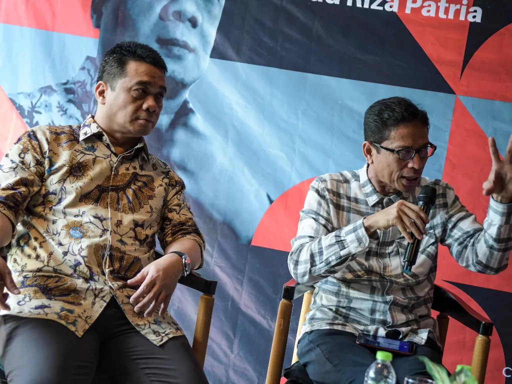Dua Calon Wakil Gubernur (Cawagub) DKI Jakarta, Ahmad Riza Patria (kiri) dan Nurmansjah Lubis (ANTARA FOTO/Galih Pradipta).