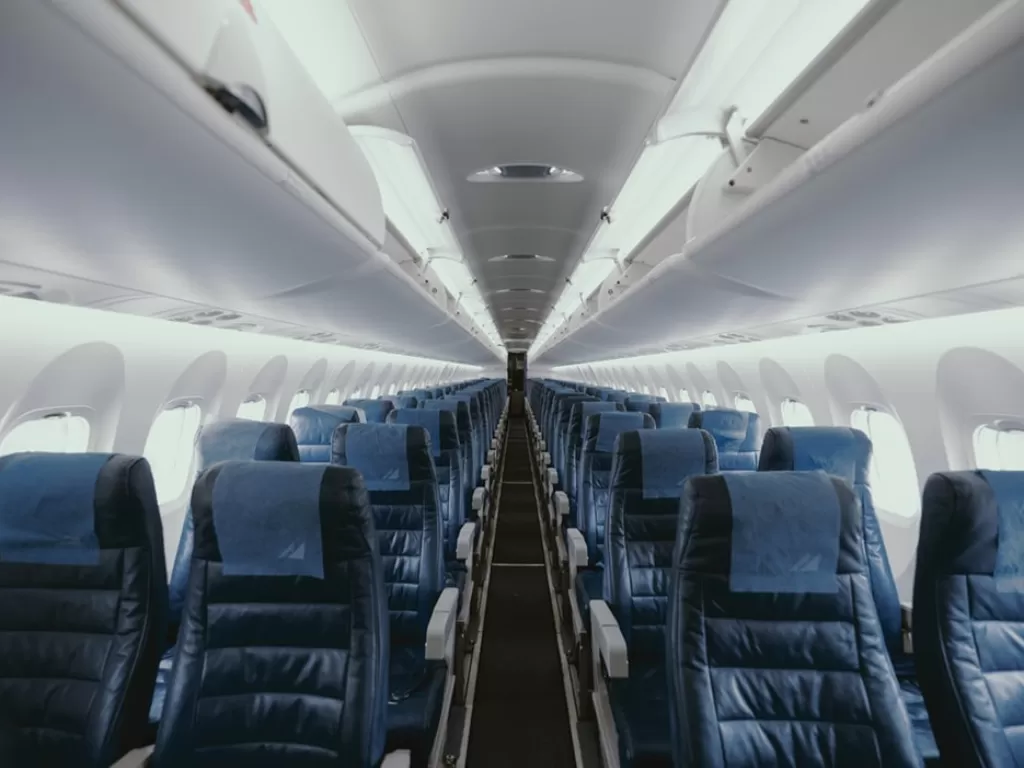 Ilustrasi kabin pesawat (Unsplash/JC Gellidon)
