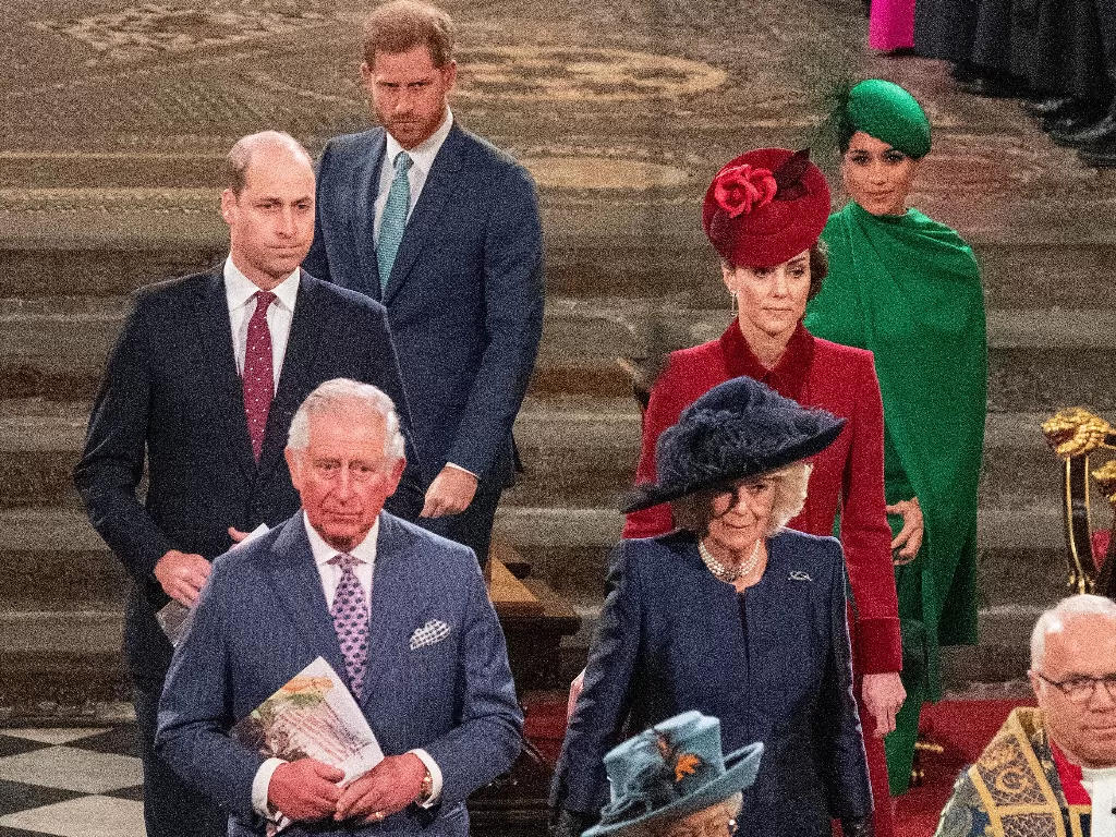Pangeran Charles, Camilla, Pangeran William, Kate Middleton, Pangeran Harry, dan Meghan Markle menghadiri pelayanan Commonwealth Day di London, Inggris (REUTERS/Phil Harris)