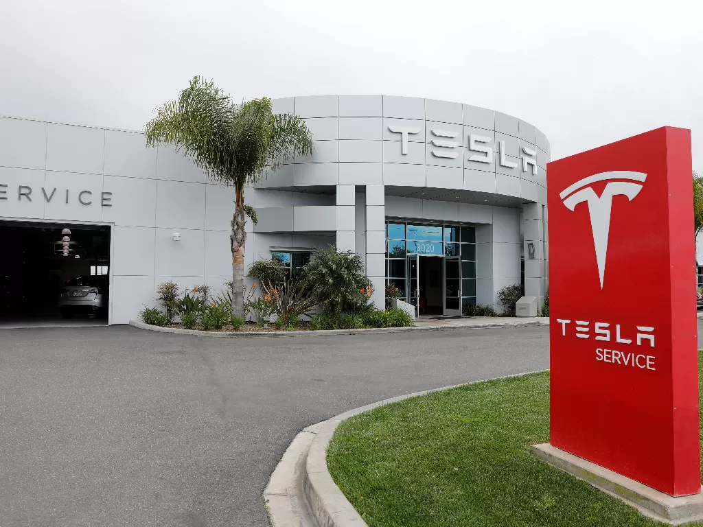 Tampilan pabrik Tesla. (REUTERS/MIKE BLAKE)