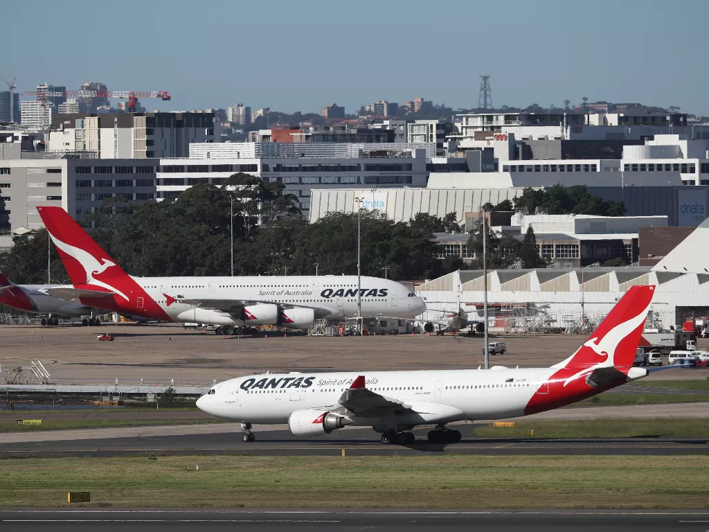 Qantas Airways. (REUTERS/Loren Elliott)