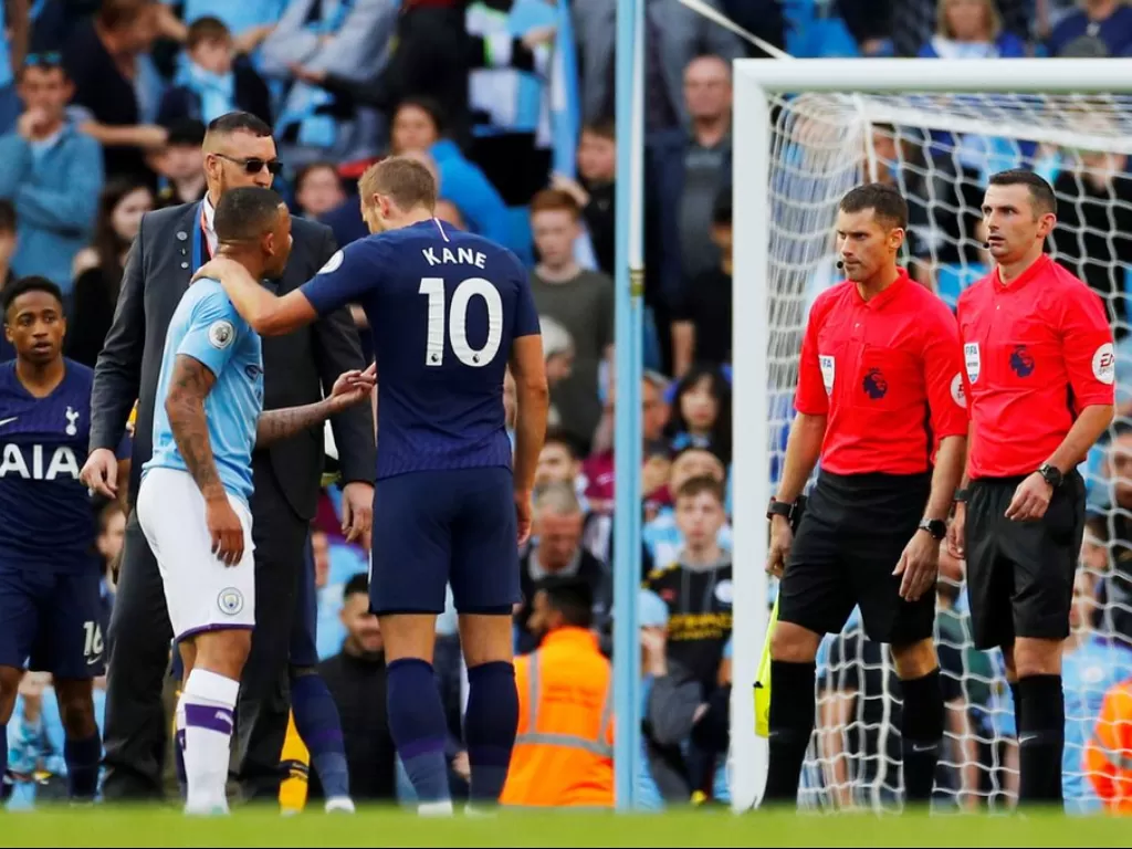 Penyerang Tottenham Hotspur, Harry Kane dan winger Manchester City, Gabriel Jesus.(REUTERS/Phil Noble)