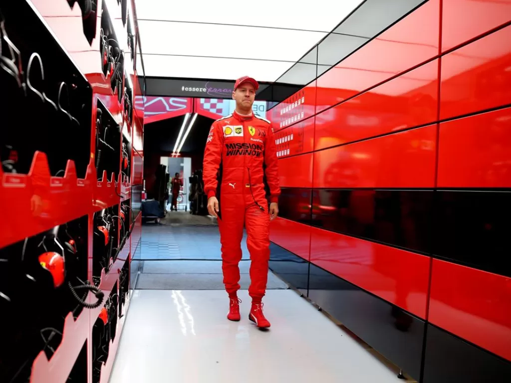 Pembalap senior tim Ferrari, Sebastian Vettel. (Instagram/@scuderiaferrari)