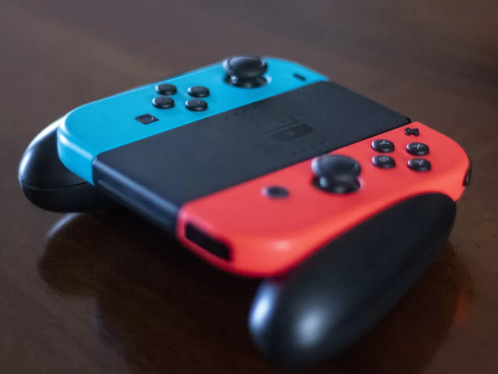 Controller Nintendo Switch (photo/Unsplash/Matteo Grobberio)