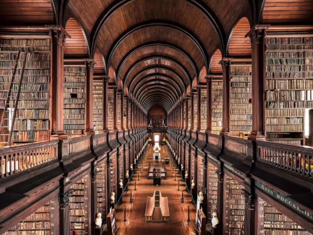 Perpustakaan terkeren di dunia, The Old Library at Trinity College (Asean Records World)
