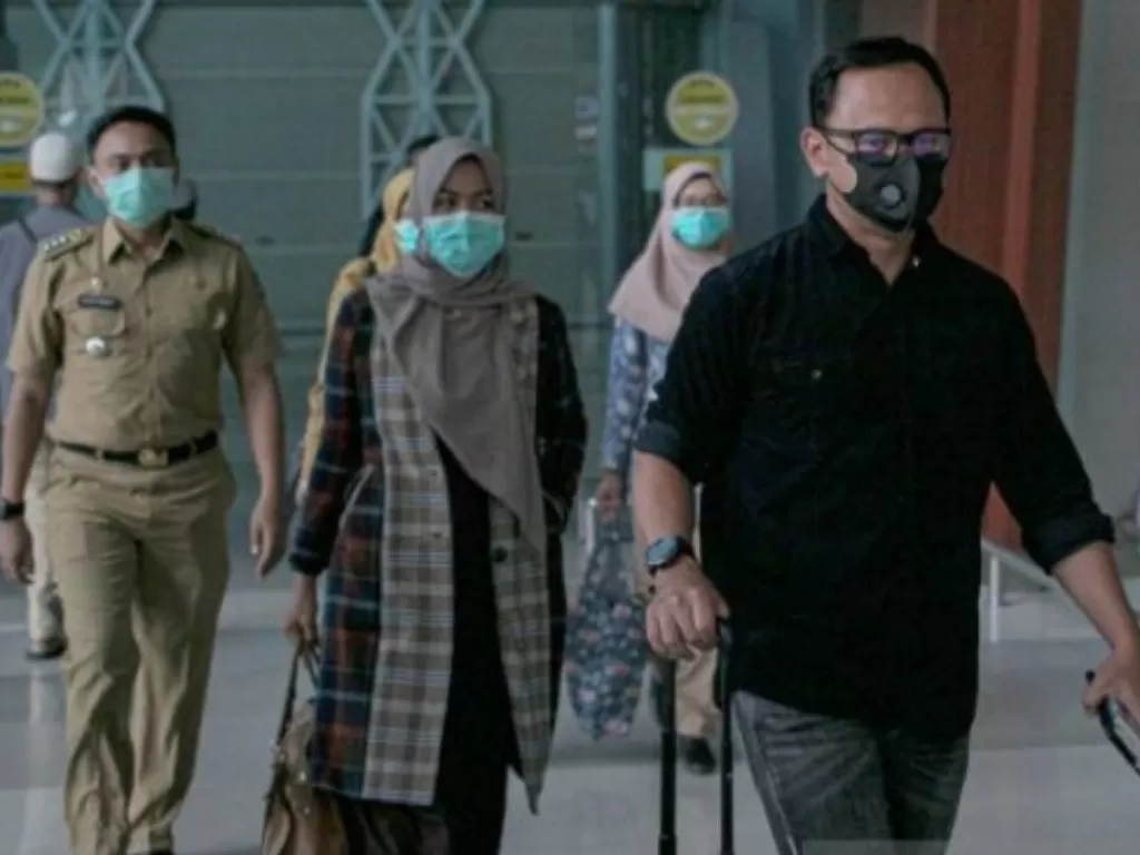 Rombongan Wali Kota Bogor Bima Arya Sugiarto saat tiba di Bandara Internasional Soekarno-Hatta usai kunjungan kerja di Turki & Azerbaijan. (ANTARA/HO/Pemkot Bogor)
