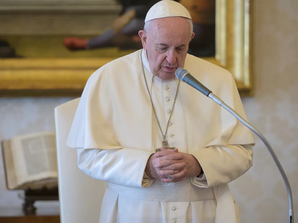 Paus Fransiskus (Vatican Media/Handout via REUTERS)