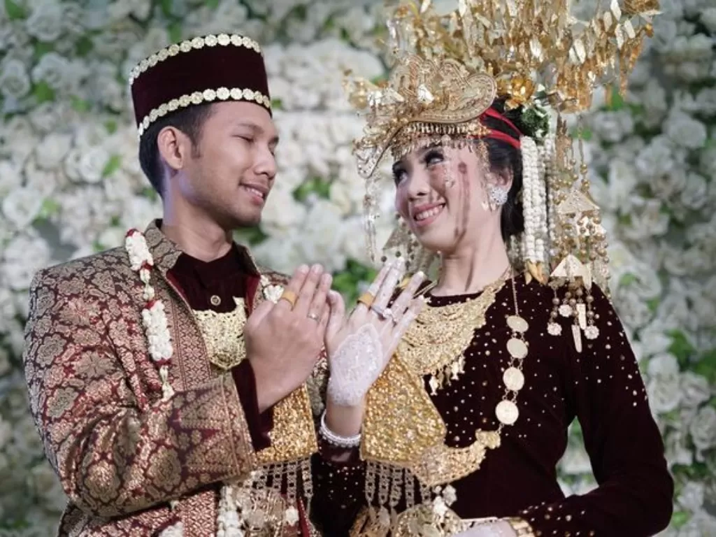 Tradisi pernikahan unik Munggah, Palembang (bridestory.com)