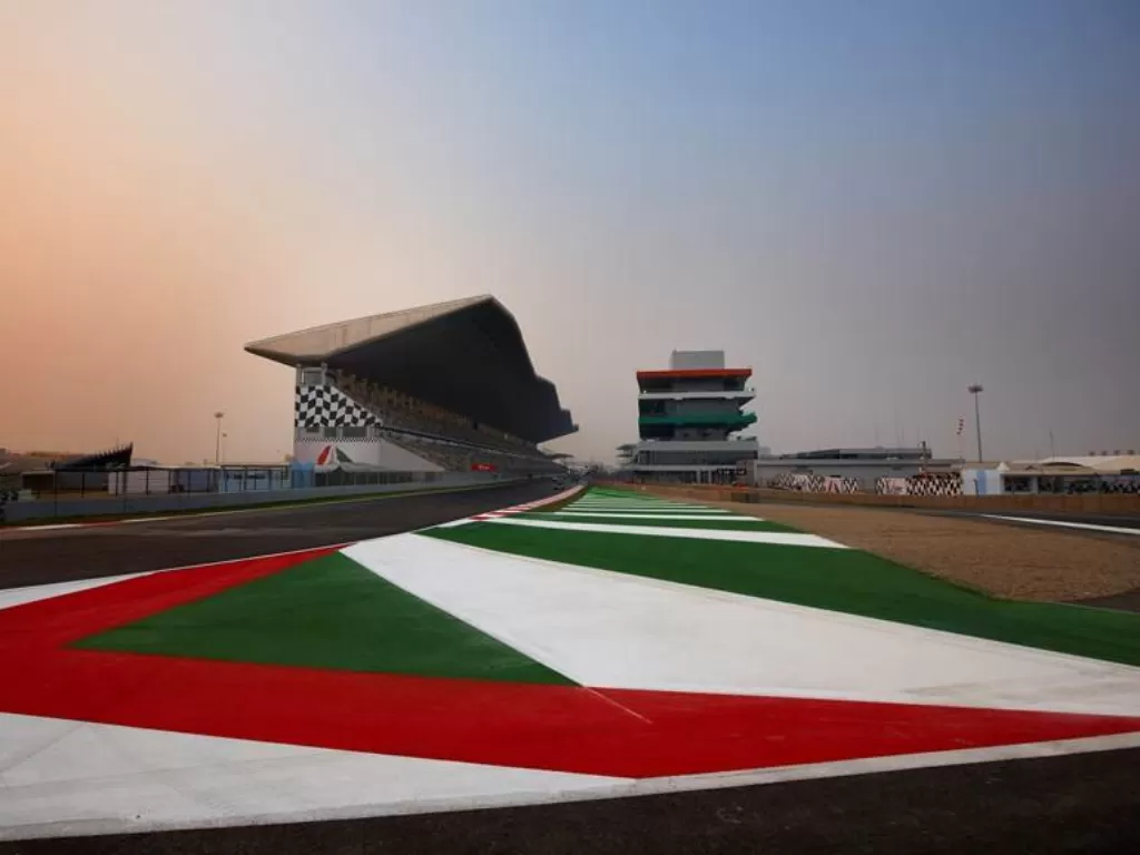 Sirkuit bekas F1 di India, Buddh International Circuit yang dijadikan tempat kamp karantina. (autocarindia.com)