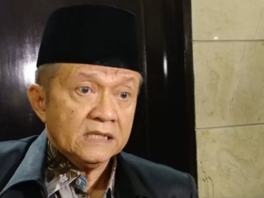 Sekretaris Jenderal Majelis Ulama Indonesia Anwar Abbas meminta masyarakat tak terprovokasi terkait insiden di Surabaya. (ANTARA News/ Anom Prihantoro)
