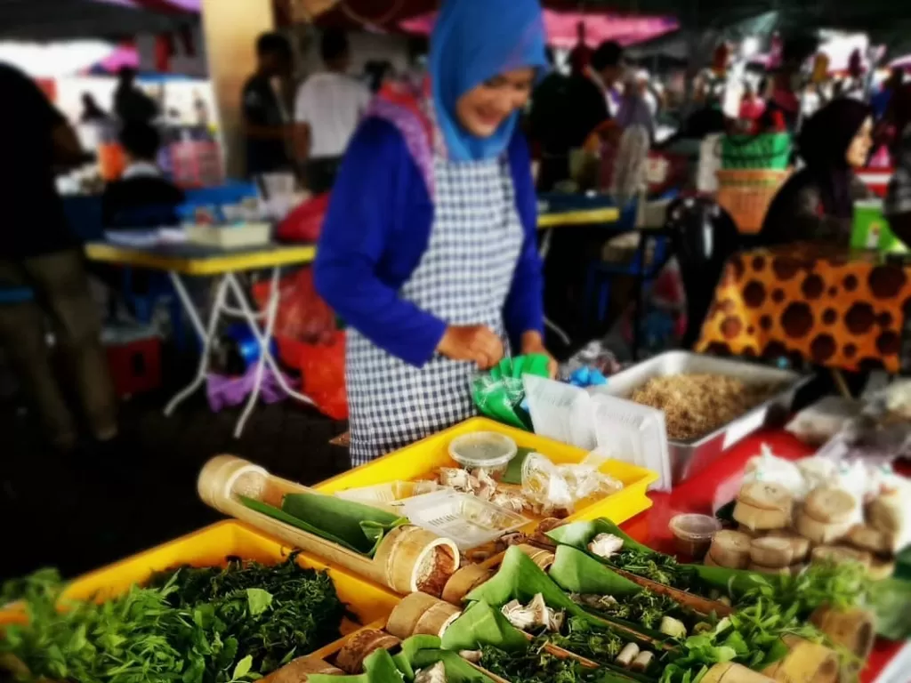 Bazar Ramadan di Malaysia. (Instagram/bio_art90)