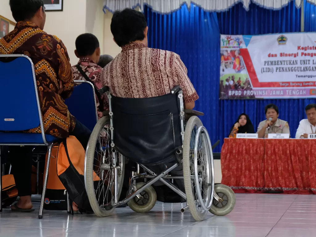 Penyandang disabilitas dinilai kurang mendapat perhatian dari pemerintah di tengah badai virus corona. (ANTARA FOTO/Anis Efizudin)