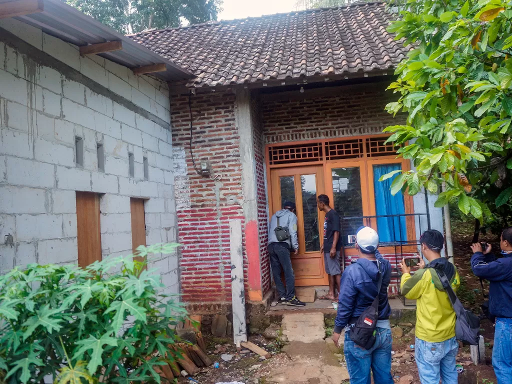 Ilustrasi. Rumah terduga teroris di Batang, Jawa Tengah usai digeledah polisi. (ANTARA/Harviyan Perdana)