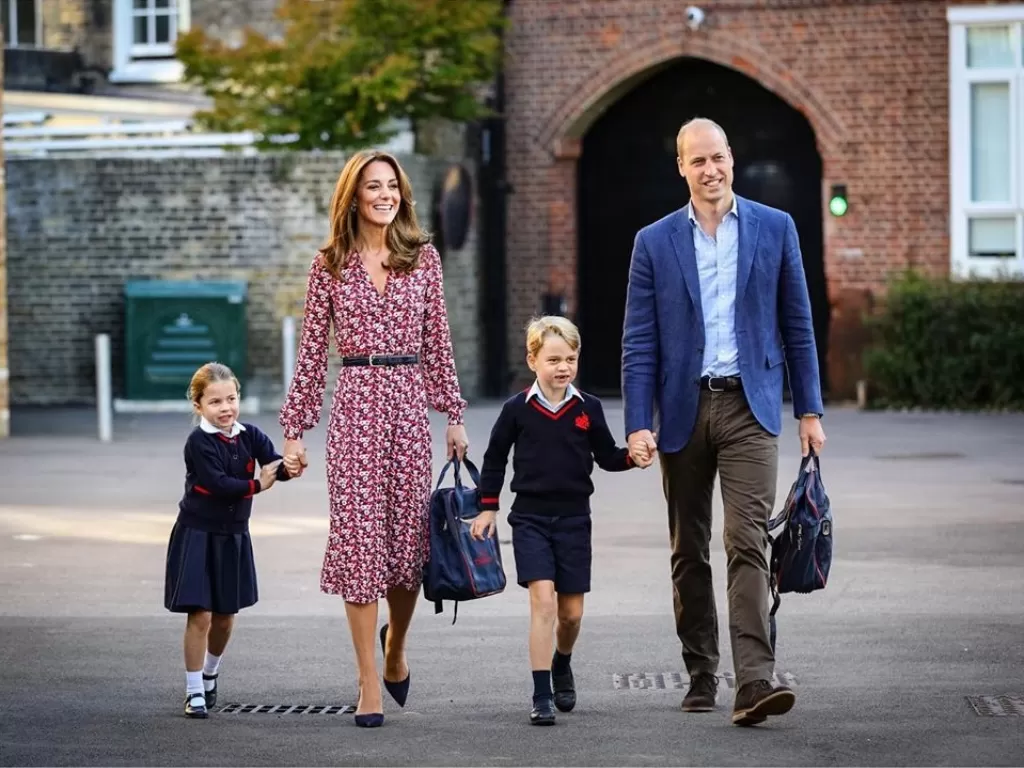 Pangeran William dan Kate Middleton dan anak-anaknya (Instagram/@kensingtonroyal)