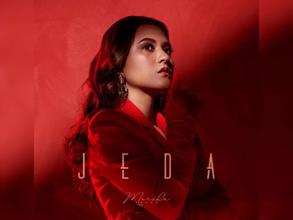 Cover debut single Marsha bertajuk 'Jeda' (photo: Marsha Aruan Music)
