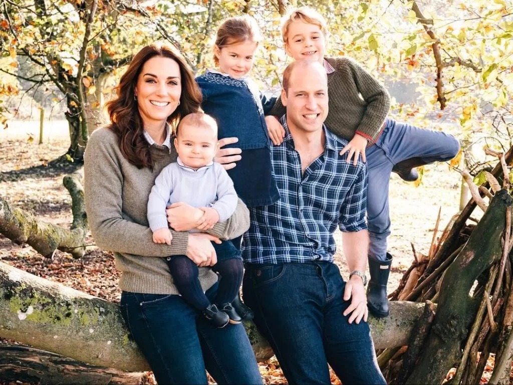 Keluarga Pangeran William dan Kate Middleton. (Instagram/kensingtonroyal)