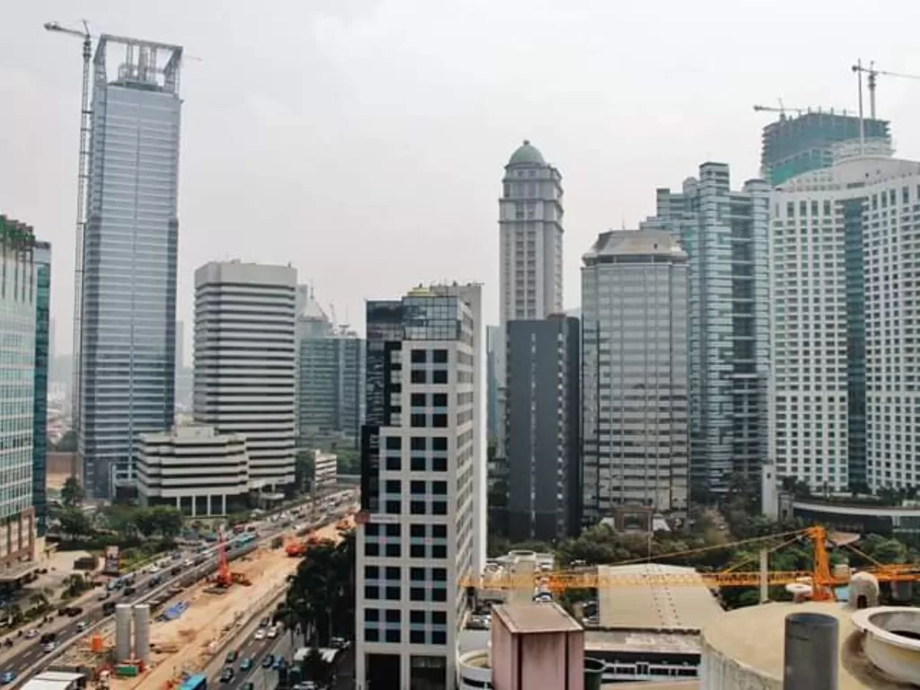 Ilustrasi perusahaan yang menempati gedung-gedung di Jakarta. (INDOZONE/M. Fadli). 