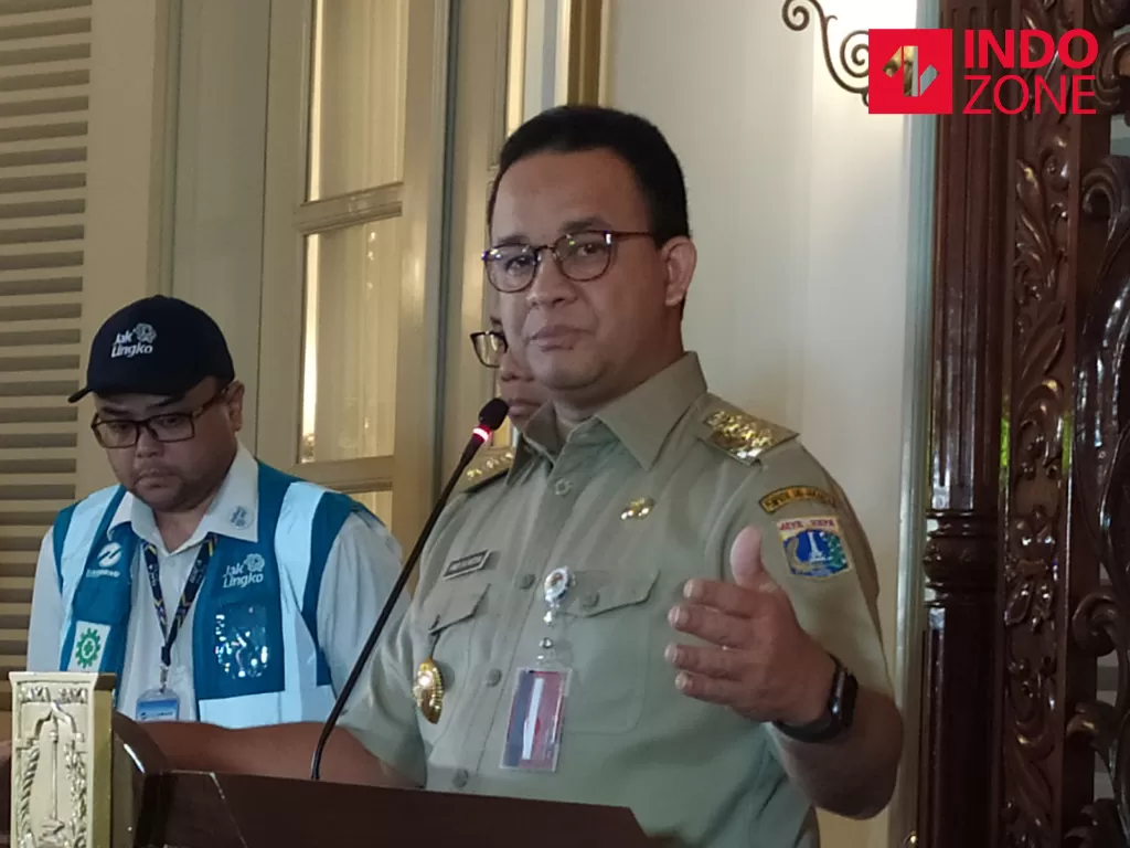 Gubernur DKI Jakarta, Anies Baswedan, memberikan keterangan dalam jumpa pers di Pendopo Gubernur DKI Jakarta. (INDOZONE/Murti Ali Lingga)