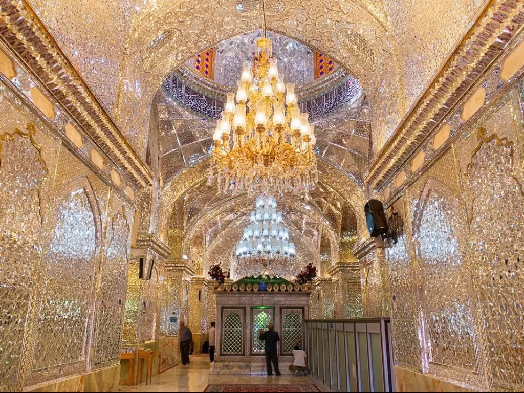 Masjid Shah Cheragh, Shiraz, Iran. (Instagram/ginopop)