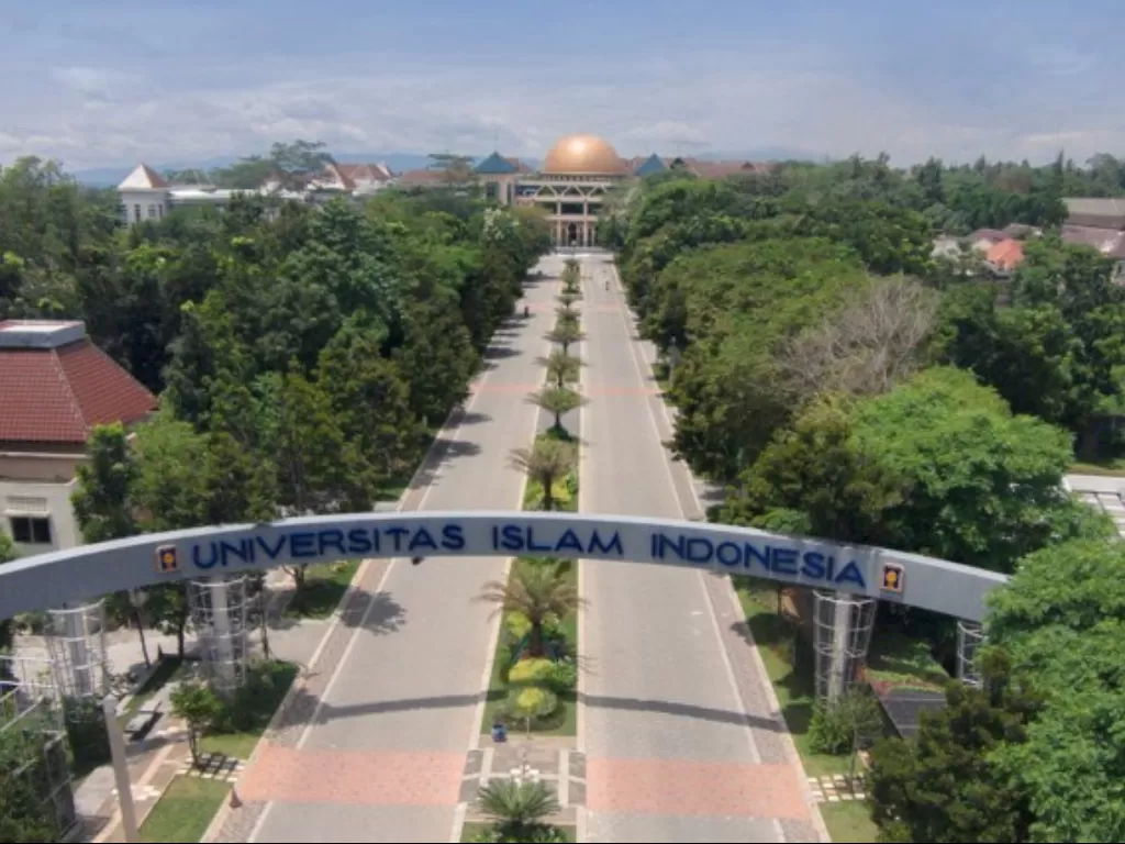 Halaman depan Universitas Isam Indonesia (foto: fit.uii.ac.id)