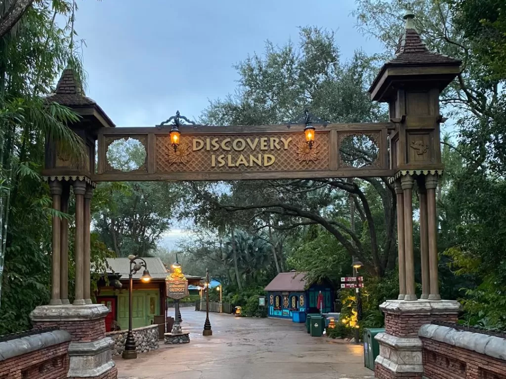Discovery Island, Walt Disney World, Florida, AS. (Instagram/jamiemj)