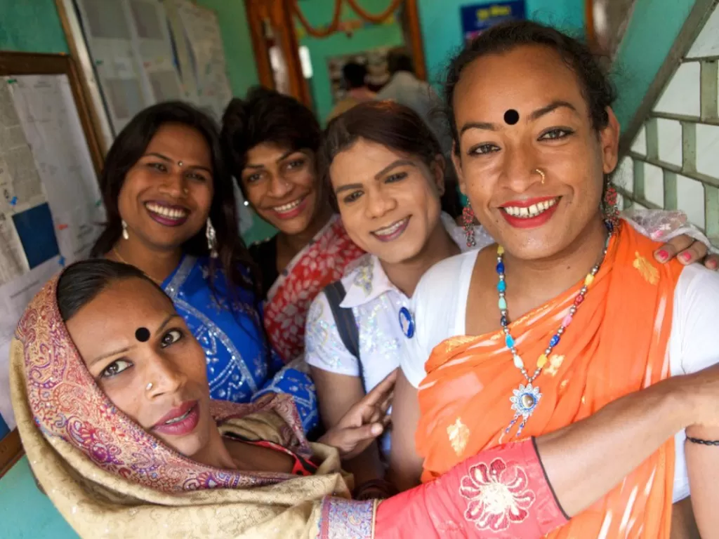 Ilustrasi Hijra, jenis kelamin ketiga di India. (theculturetrip.com)