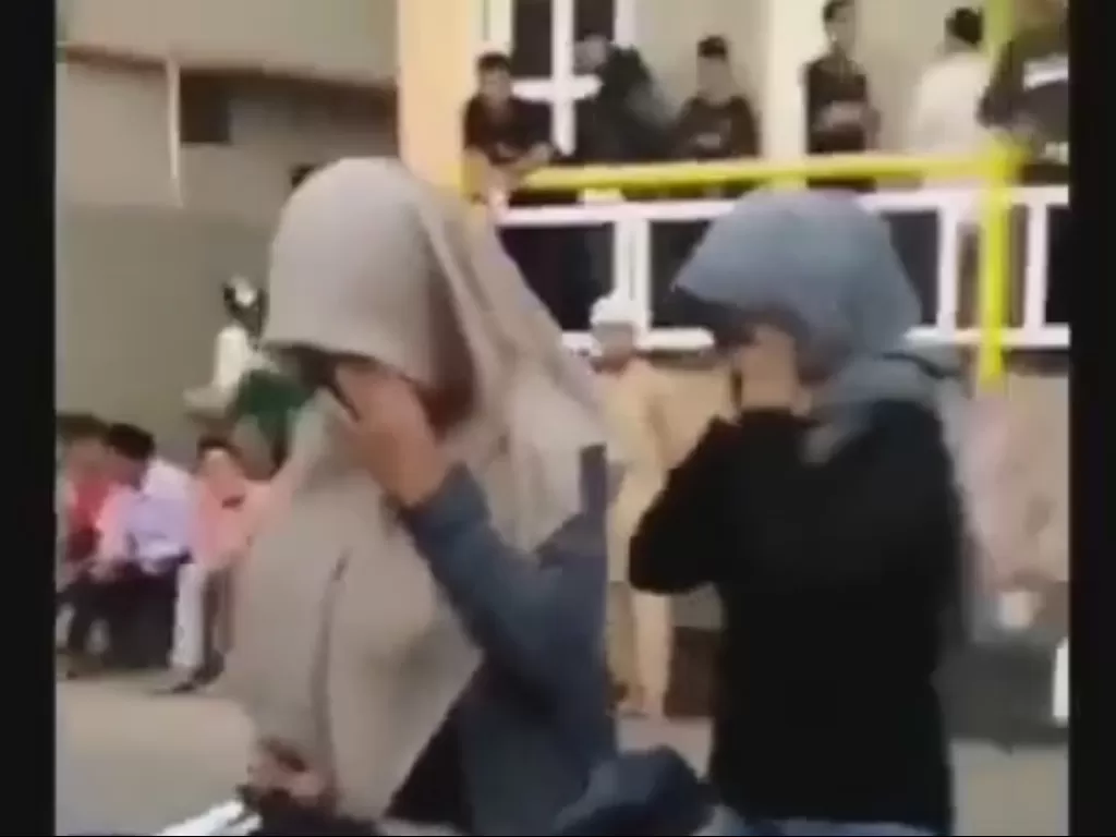 Seleb Tiktok Aceh diamankan polisi (Instagram/@berita_gosip)